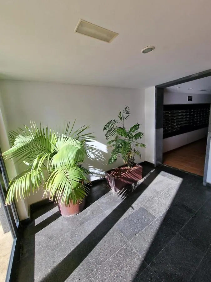 Spacious And Comfortable Paraiso II 플라야 파라이소 0*,