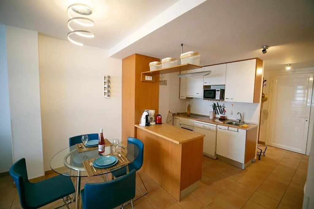 Spacious And Comfortable Paraiso II 帕莱索海滩
